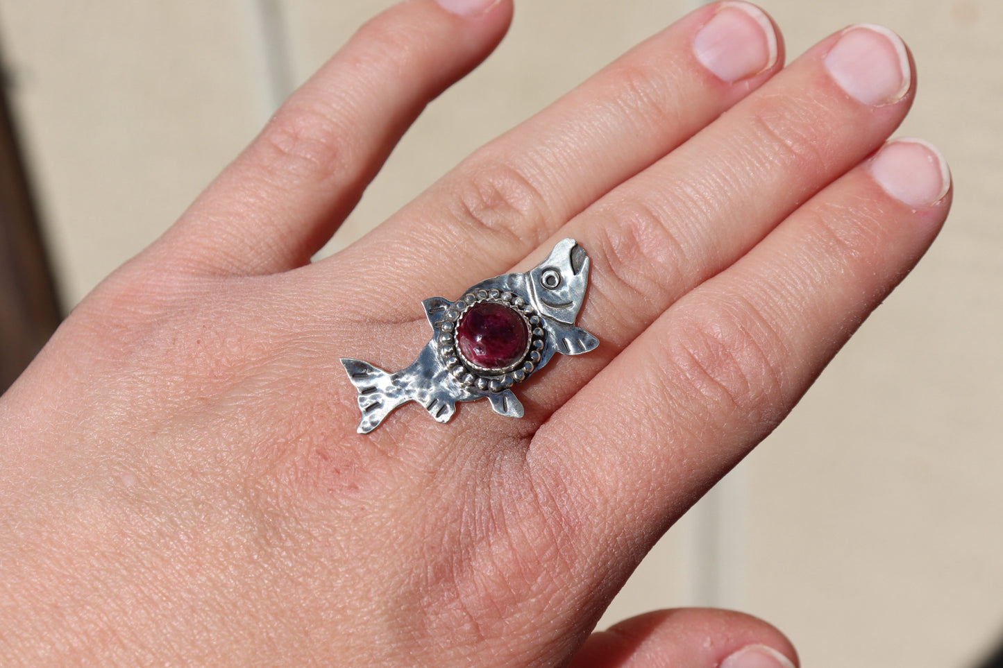 Purple Spiny Oyster Salmon Finish in your Size Ring