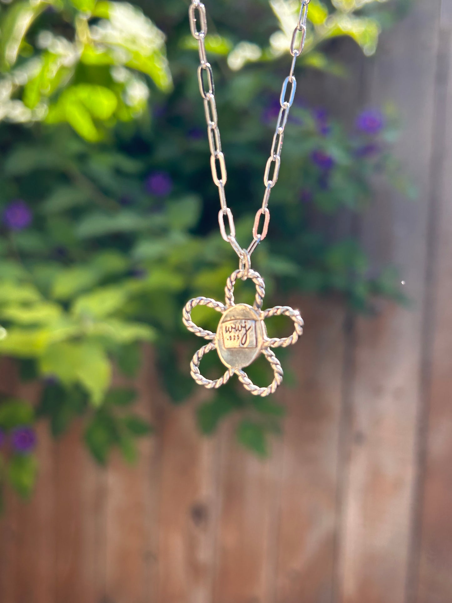 Daisy Necklace