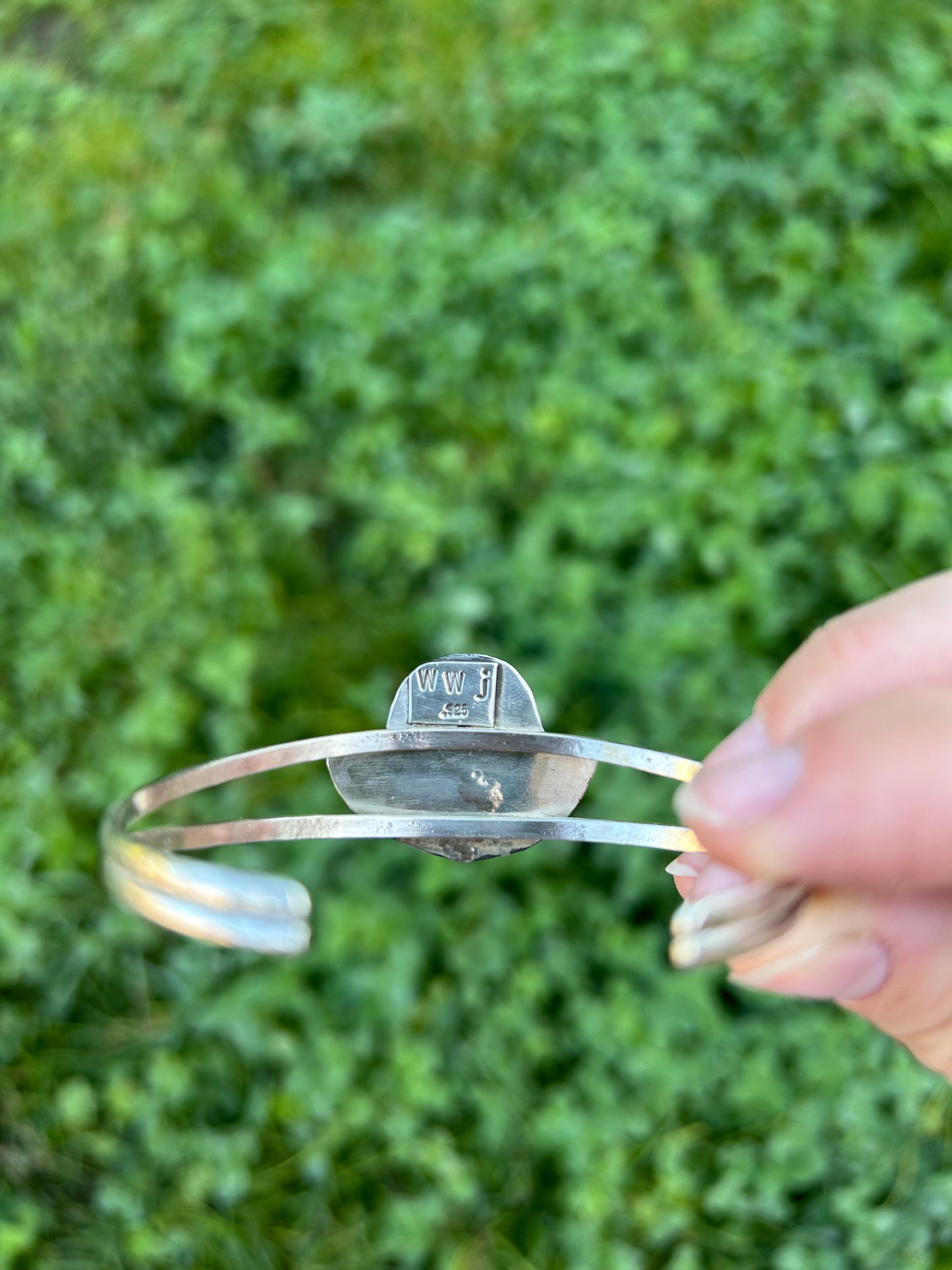 Operculum Bat Cuff