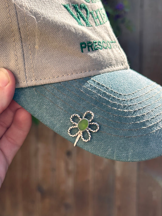 Daisy Hat Clip