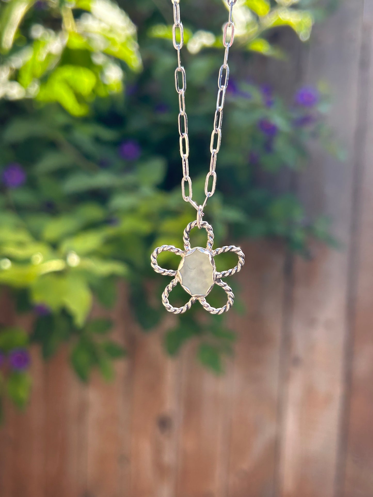 Daisy Necklace