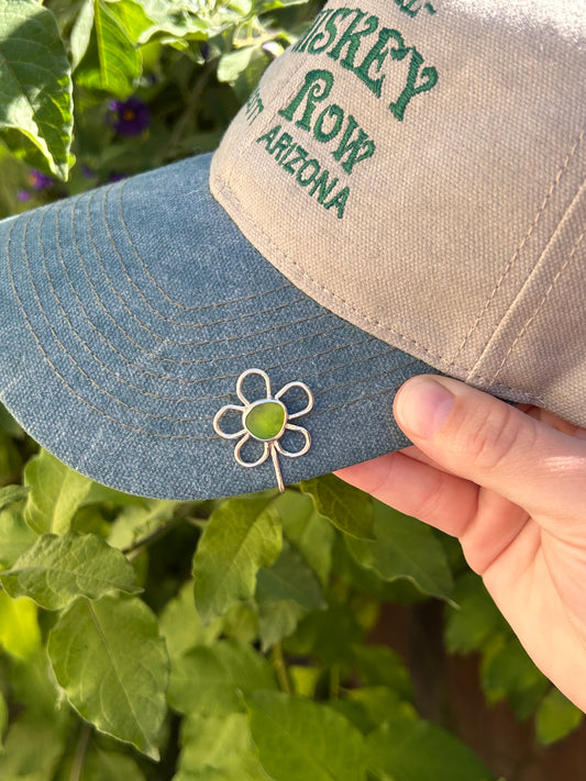 Daisy Hat Clip