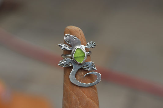 Green Sea Glass Gecko Ring